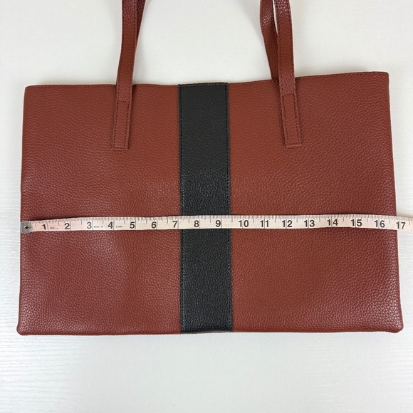 Vince Camuto Tote Bag - Picture 3 of 10